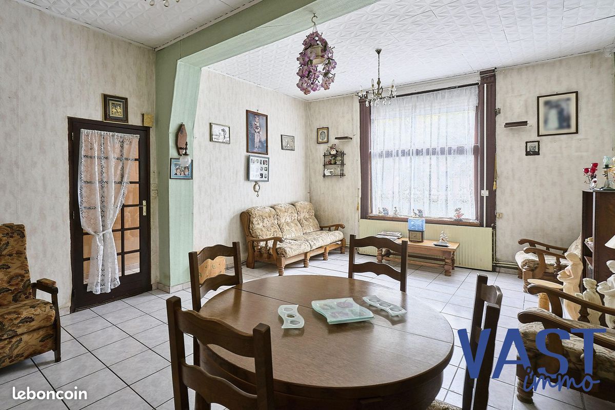 Maison 6 pièces 135 m² · à Tourcoing · 135 m² · 185 000 €