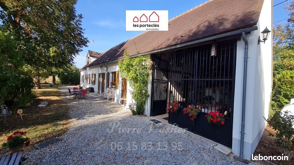 Maison 6 pièces 146 m² · à Ladon · 146 m² · 235 000 €