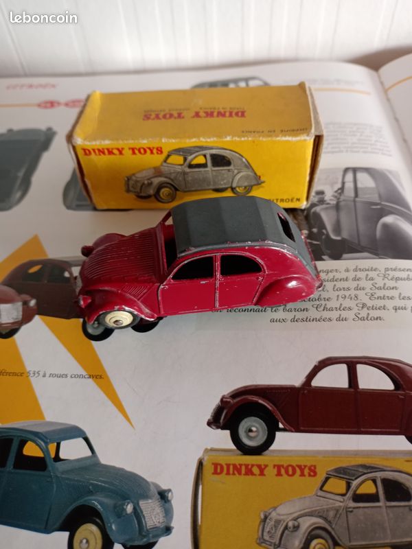 Dinky Toys France - 535 - 2CV Citroën - Jantes Creuses - Rouge Grenat - Occasion En Boîte