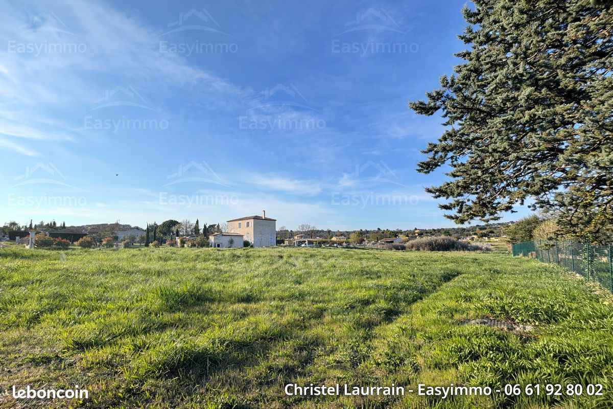 Terrain 2502 m² · à Régusse · 2 502 m² · 110 000 €