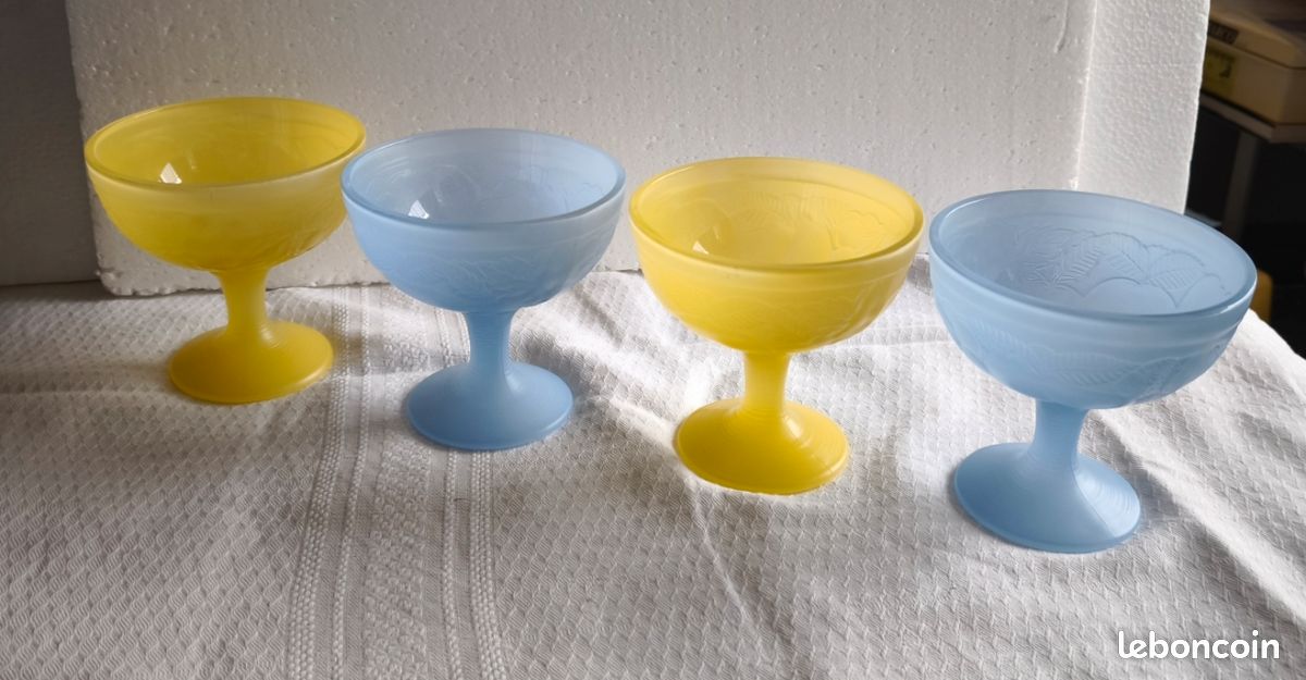 Lot De 4 Coupes à Dessert En Verre - Style Vintage - Occasion