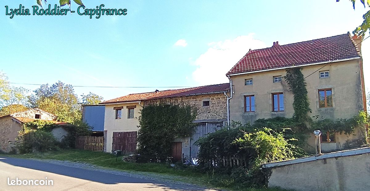 Maison 6 pièces 110 m² · à Lachaux · 110 m² · 135 000 €