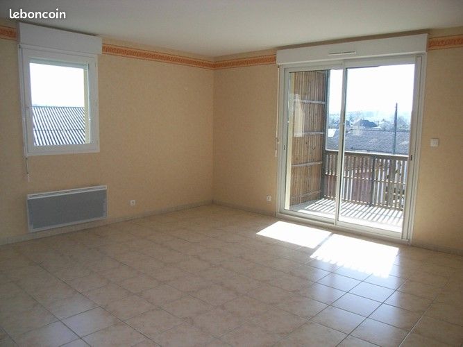 Appartement 2 pièces 52 m² · à Rignac · 52 m² · 435 €/mois