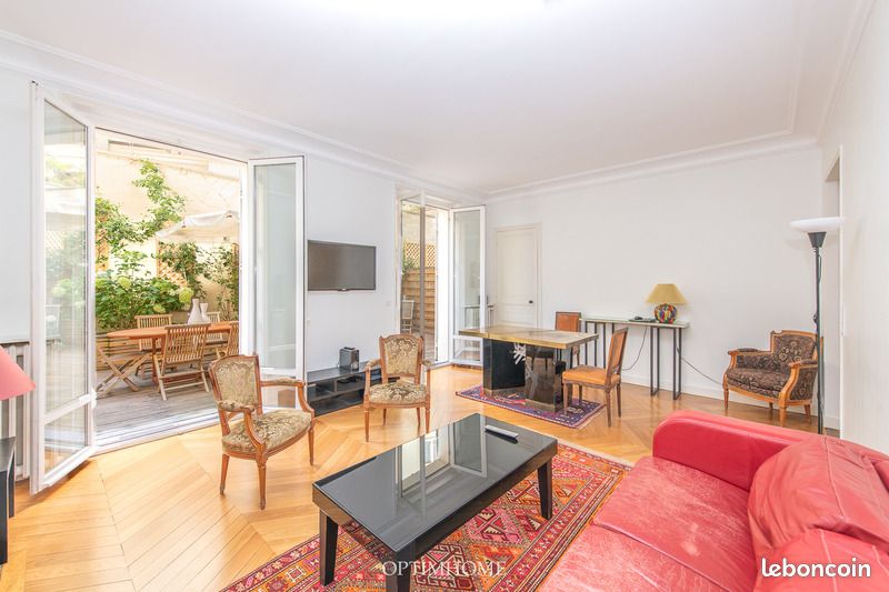 Appartement 4 pièces 70 m² · à Paris · 70 m² · 990 000 €
