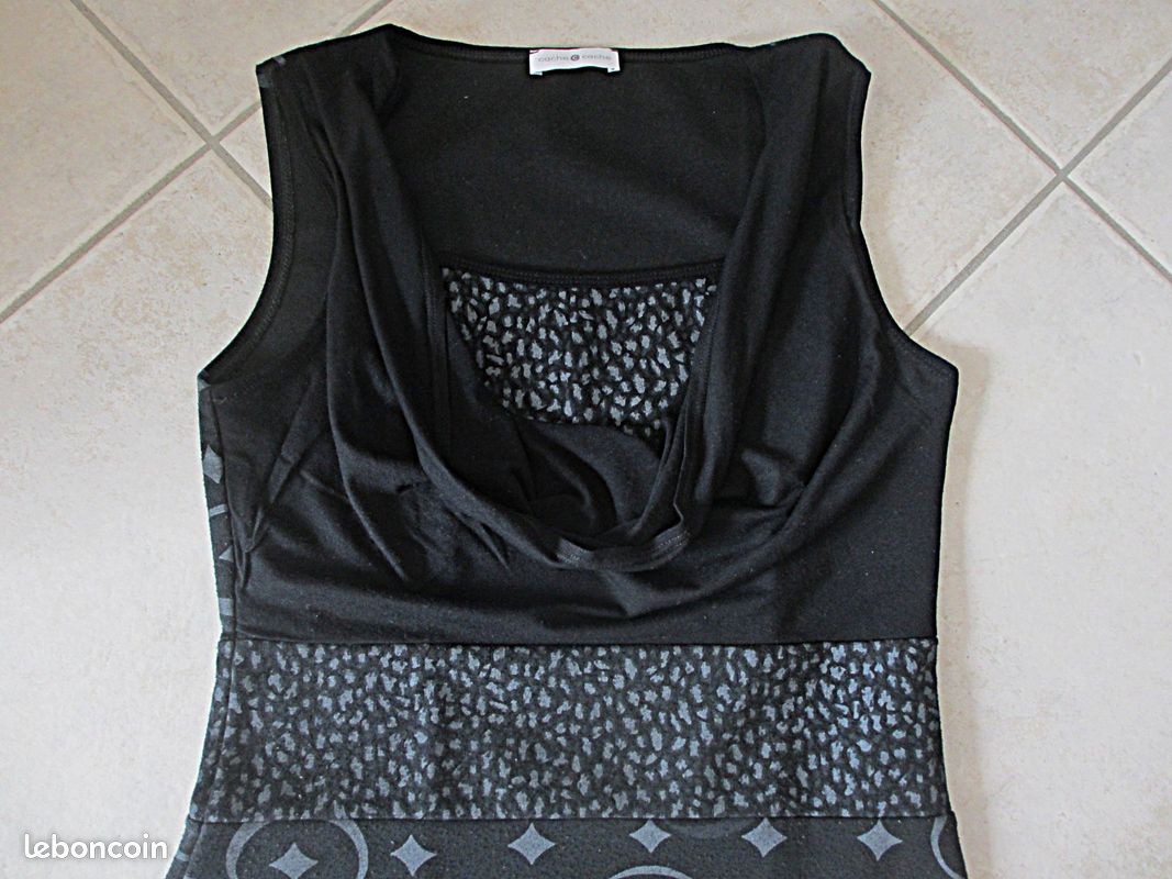 Robe Noire Sans Manches Femme - Taille 36, Longueur Genou, Occasion Très Bon état