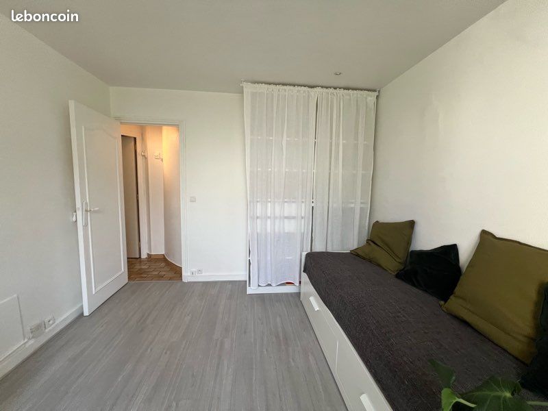 Appartement 1 pièce 15 m² · à Paris · 15 m² · 720 €/mois