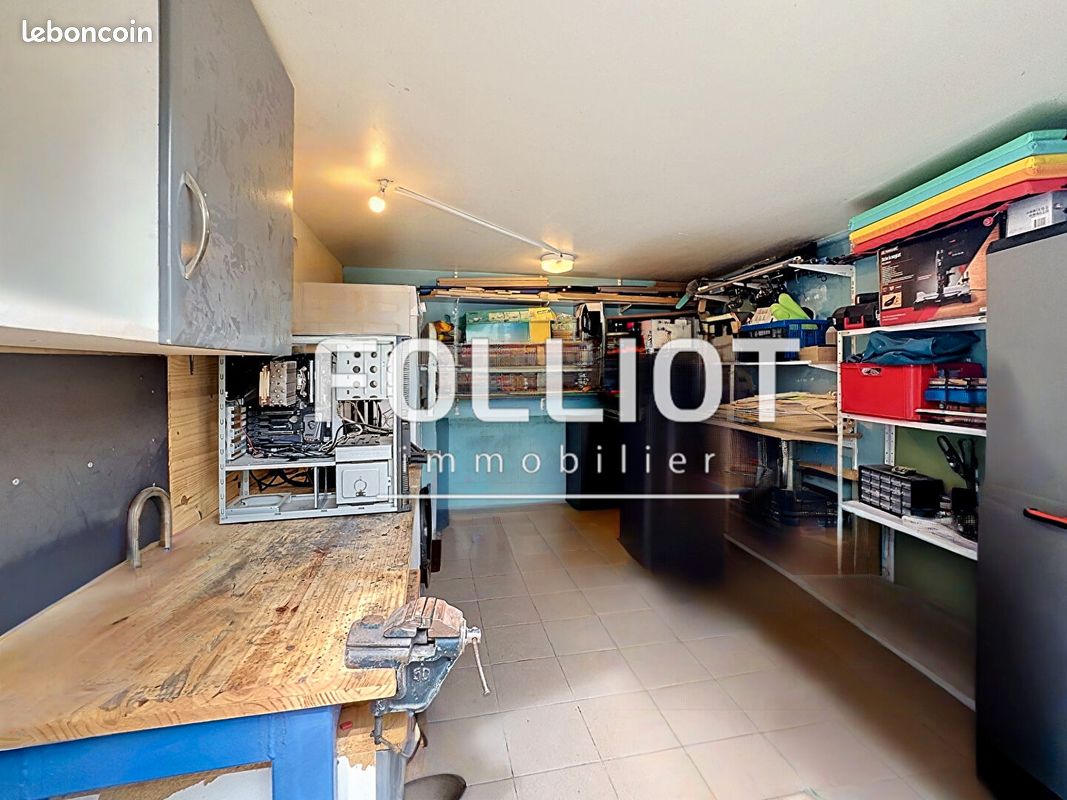 Maison 5 pièces 89 m² · à Creully sur Seulles · 89 m² · 220 300 €