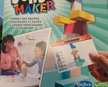 Hasbro Jenga classique, jeu avec blocs en bois massif véritable, tour