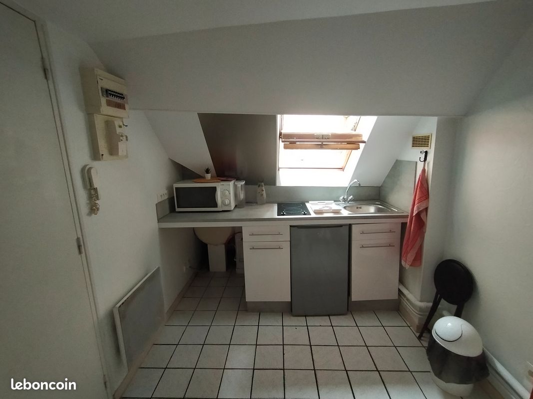 Appartement 2 pièces 25 m² · à Dijon · 25 m² · 560 €