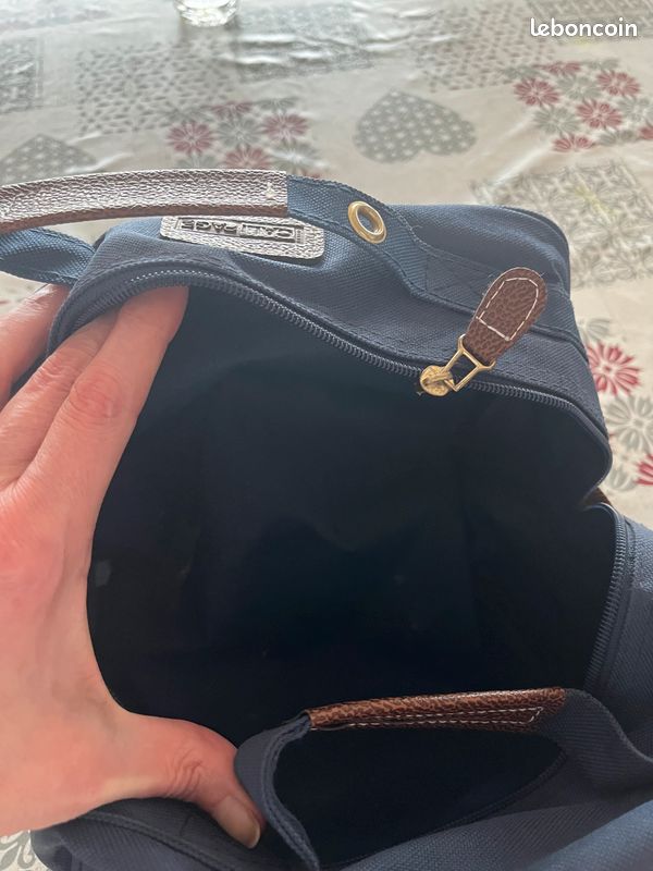 Vend trousse de toilette (image 2)