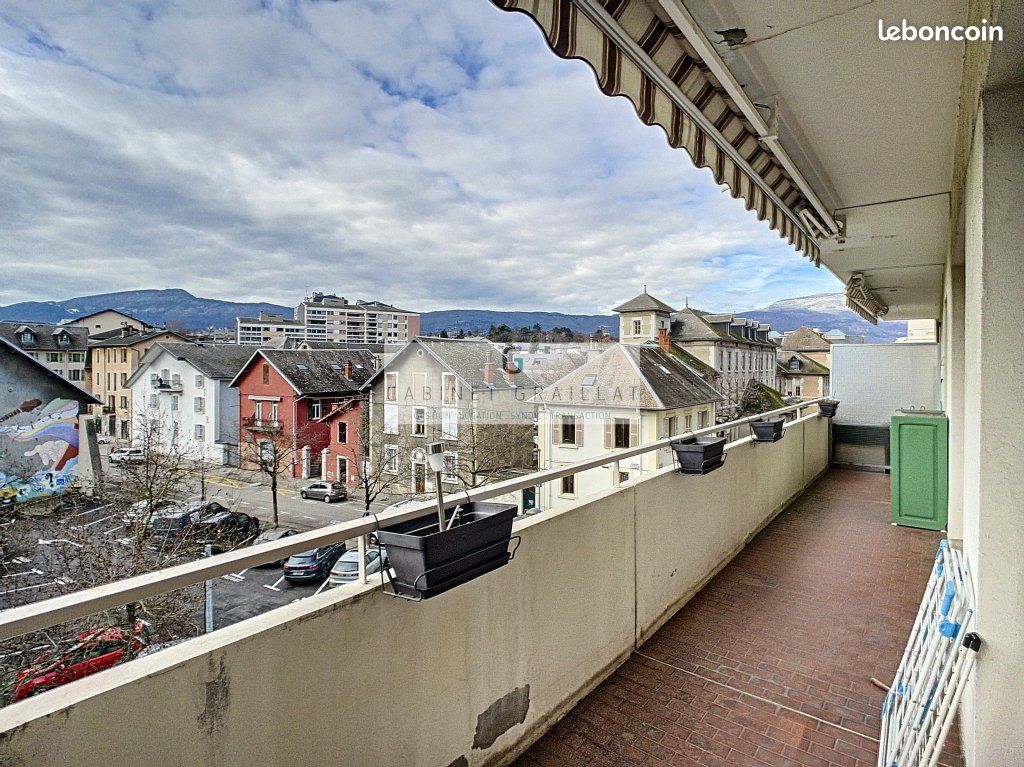 Appartement 2 pièces 42 m² · à Chambéry · 42 m² · 735 €/mois