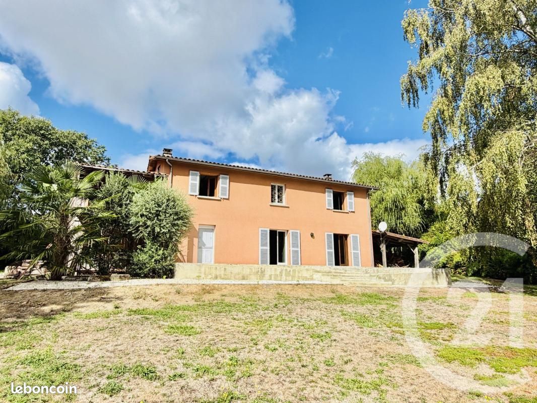 Maison 6 pièces 152 m² · à Veyrac · 152 m² · 244 900 €