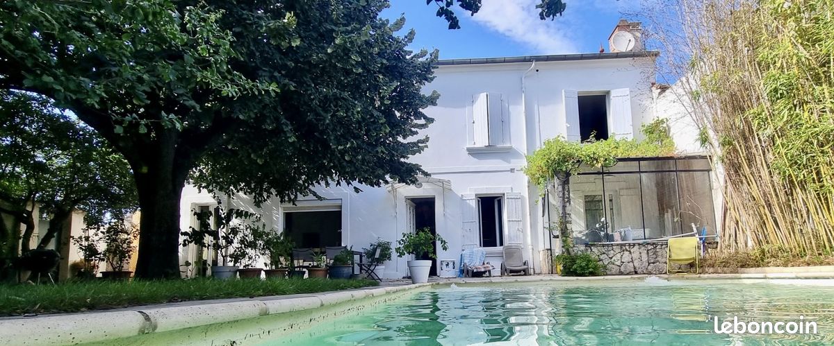 Maison 9 pièces 185 m² · à Avignon · 185 m² · 498 000 €