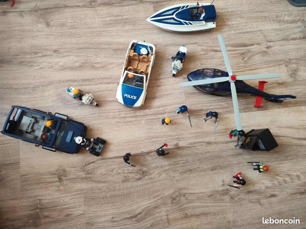 Lot playmobil police/voleur (image 1)