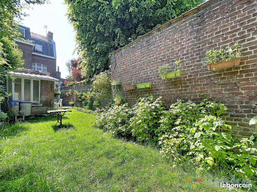 Maison 6 pièces 153 m² · à Lille · 153 m² · 498 000 €