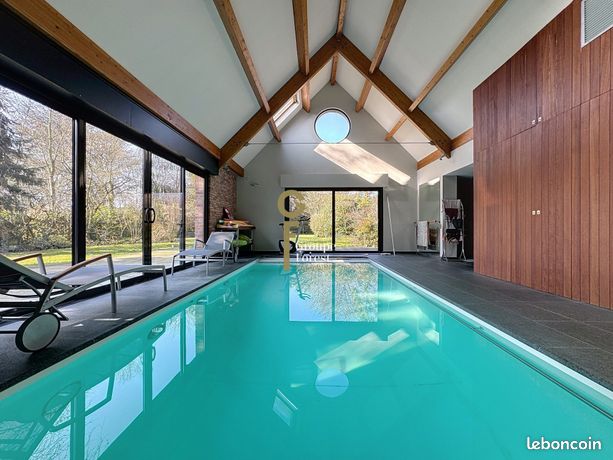 Maison 6 pièces 310 m²