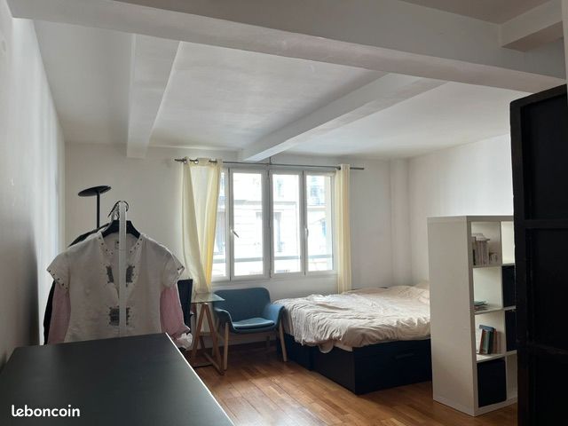 Appartement 1 pièce 28 m² · à Paris · 28 m² · 392 000 €