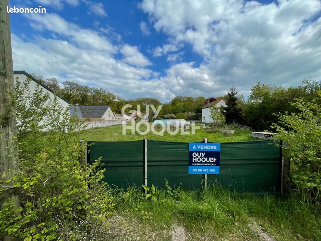 Terrain Montchanin · 40 000 €