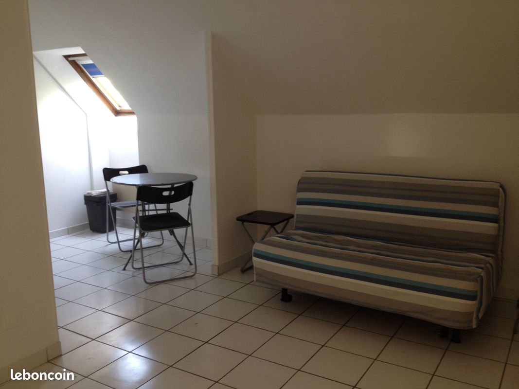 Appartement 1 pièce 25 m² · à Compiègne · 25 m² · 490 €
