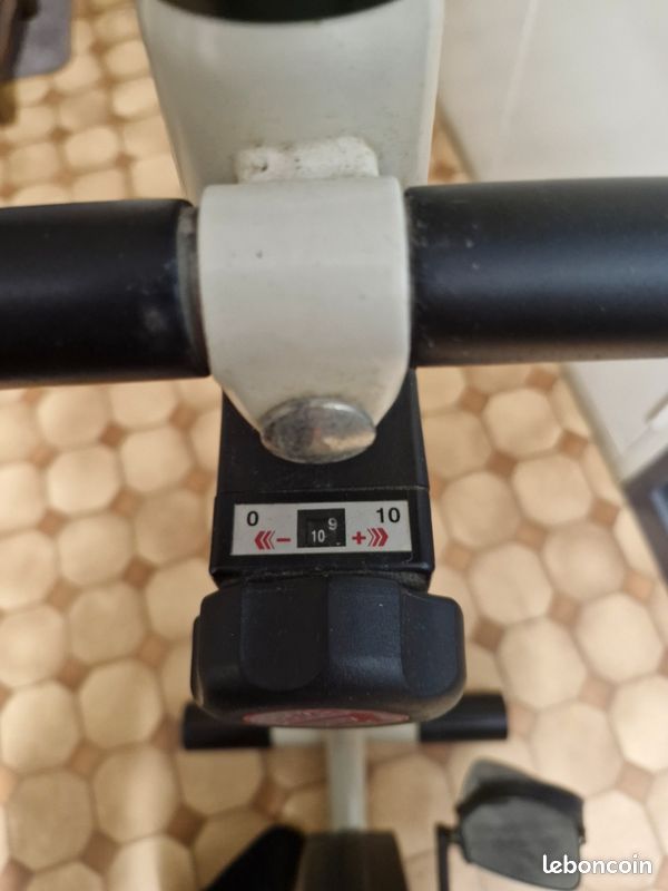 Vélo d'appartement Care (image 6)