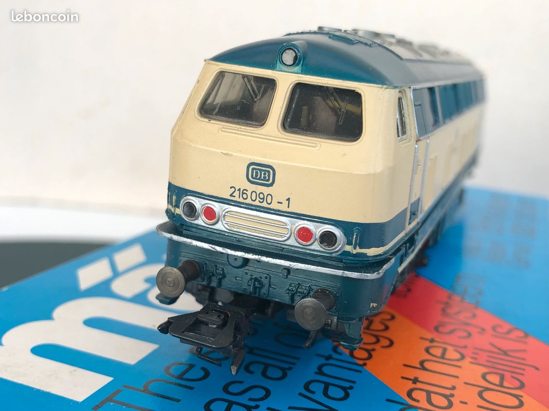 Märklin H0 3074 - Locomotive Diesel BR 216 090-1 - Numérique - État Bon
