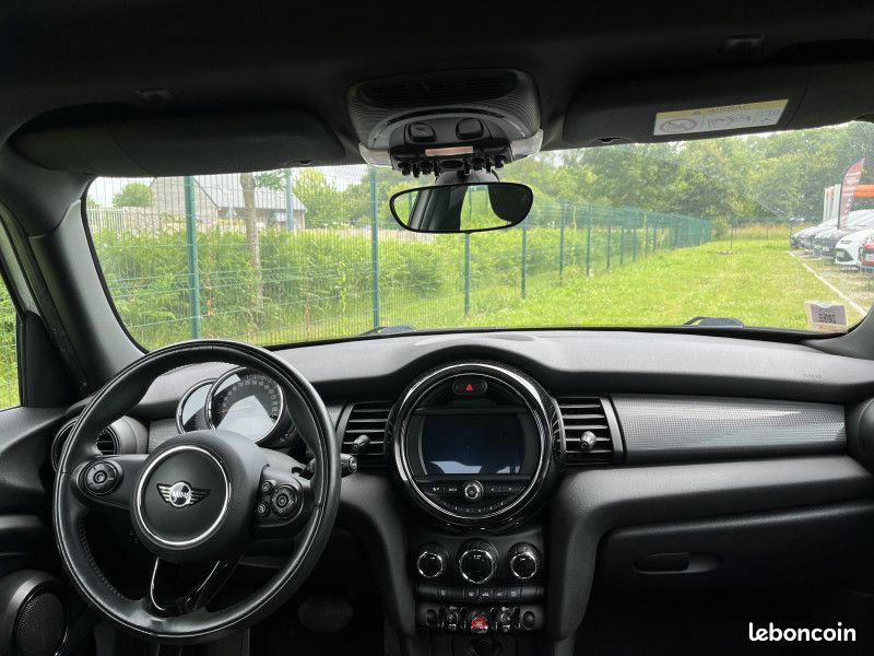 Mini MINI 5 PORTES COOPER 136CH CHILI BVA7 (image 8)