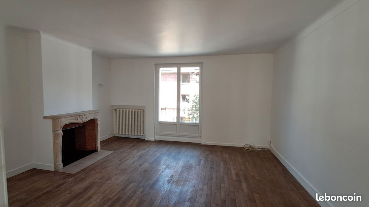 Appartement 6 pièces 143 m² · à Beauvais · 143 m² · 1 554 €