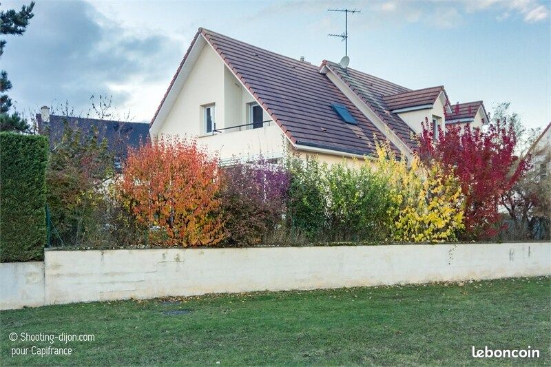 Maison 6 pièces 217 m² · à Fontaine-lès-Dijon · 217 m² · 585 000 €