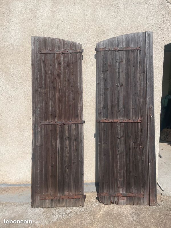 Volet en chêne (image 1)