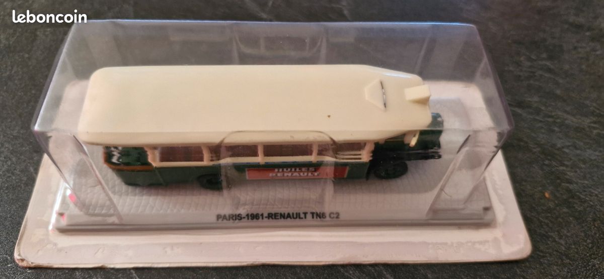 Modèle Réduit / Jouet Ancien Autobus Paris 1961 Renault TN6 C2 - Marques ELIGOR / ATLAS - Avec Pin's