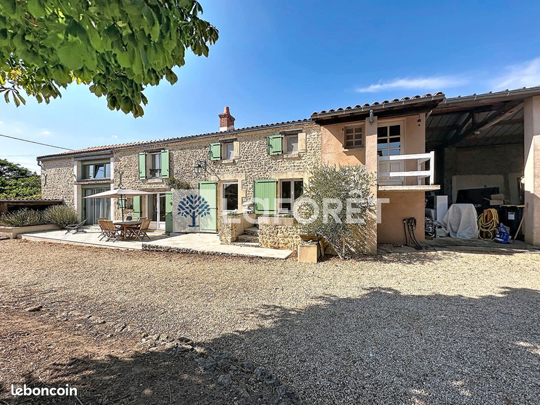 Maison 6 pièces 181 m² · à Plaine-Et-Vallées · 181 m² · 289 000 €