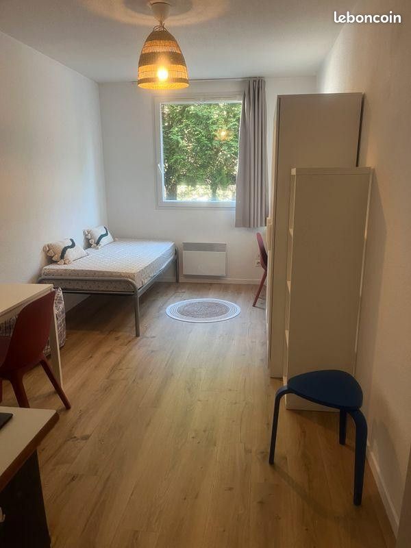 Appartement 1 pièce 18 m² · à Lille · 18 m² · 530 €/mois
