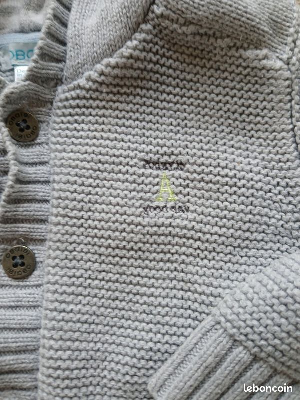 Gilet. Taille 12 mois. Marque Obaïbi. En excellent état 
7 (image 6)