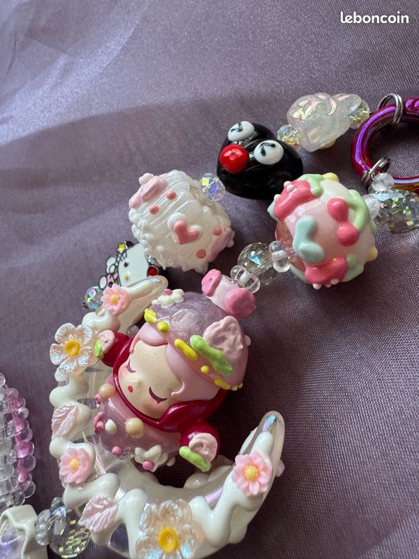 Porte-clés artisanal skull panda (image 5)