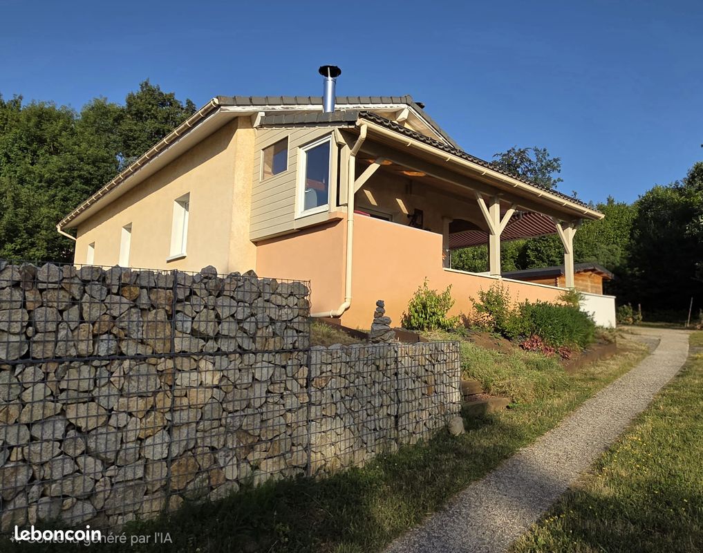 Maison 6 pièces 135 m² · à Saint-Hostien · 135 m² · 320 000 €