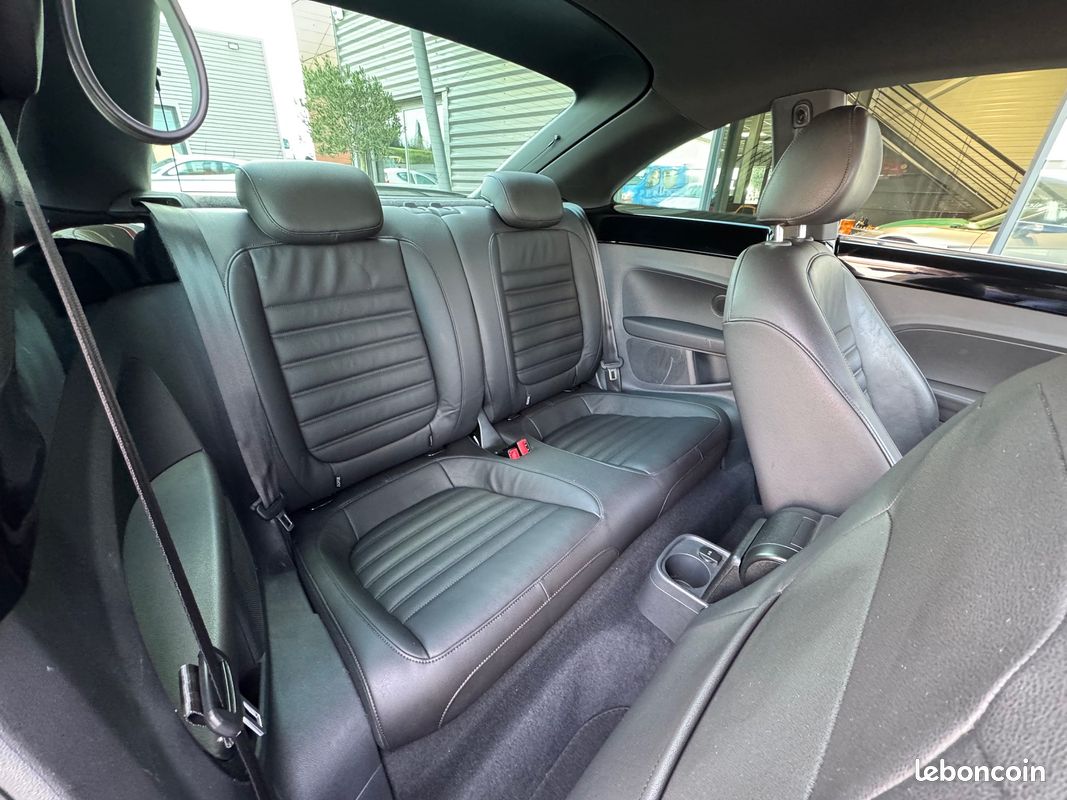 VOLKSWAGEN BEETLE 2.0 TDI 140ch SPORT (image 6)