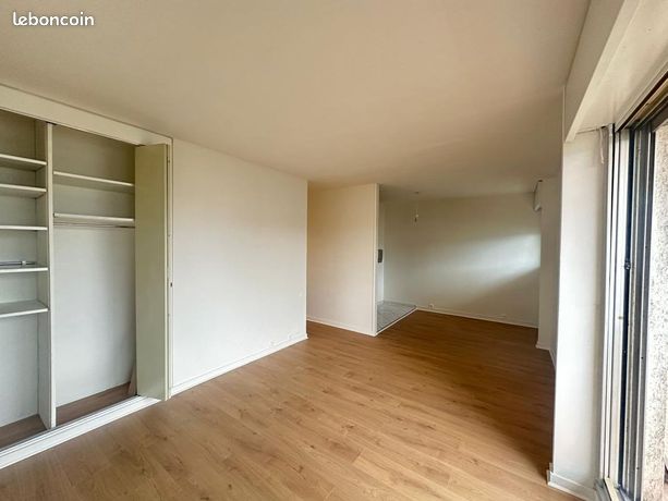 Appartement a louer paris-10e-arrondissement - 1 pièce(s) - 30 m2 - Surfyn