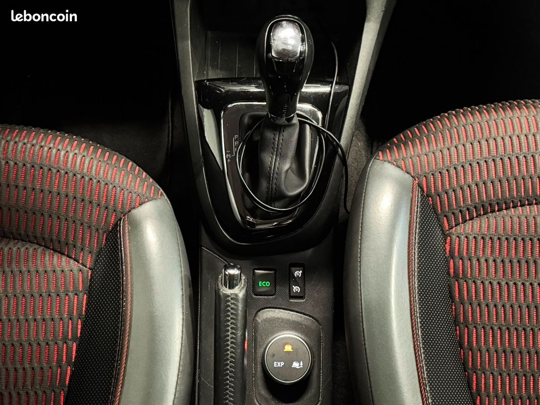 RENAULT CAPTUR TCe 120 SL Helly Hansen EDC (image 29)