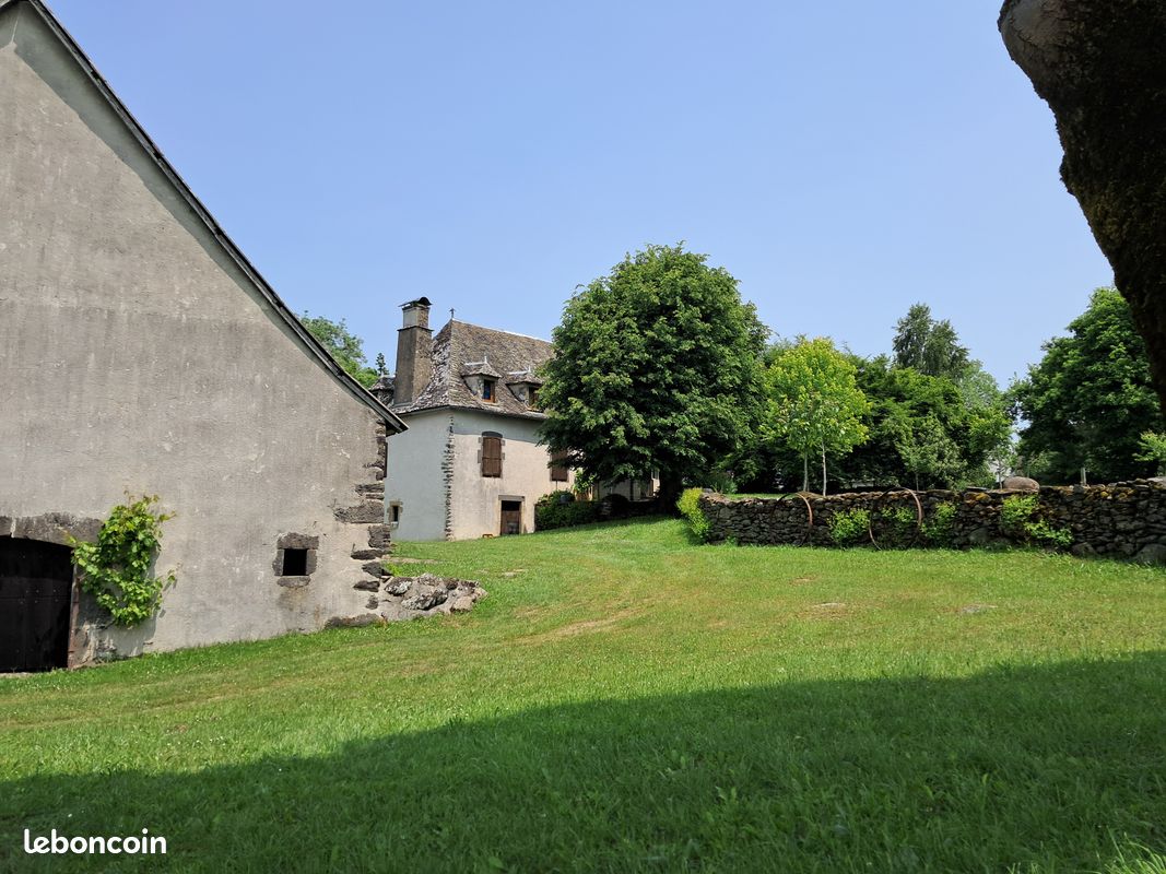 Maison 7 pièces 150 m² · à Chaussenac · 150 m² · 350 000 €