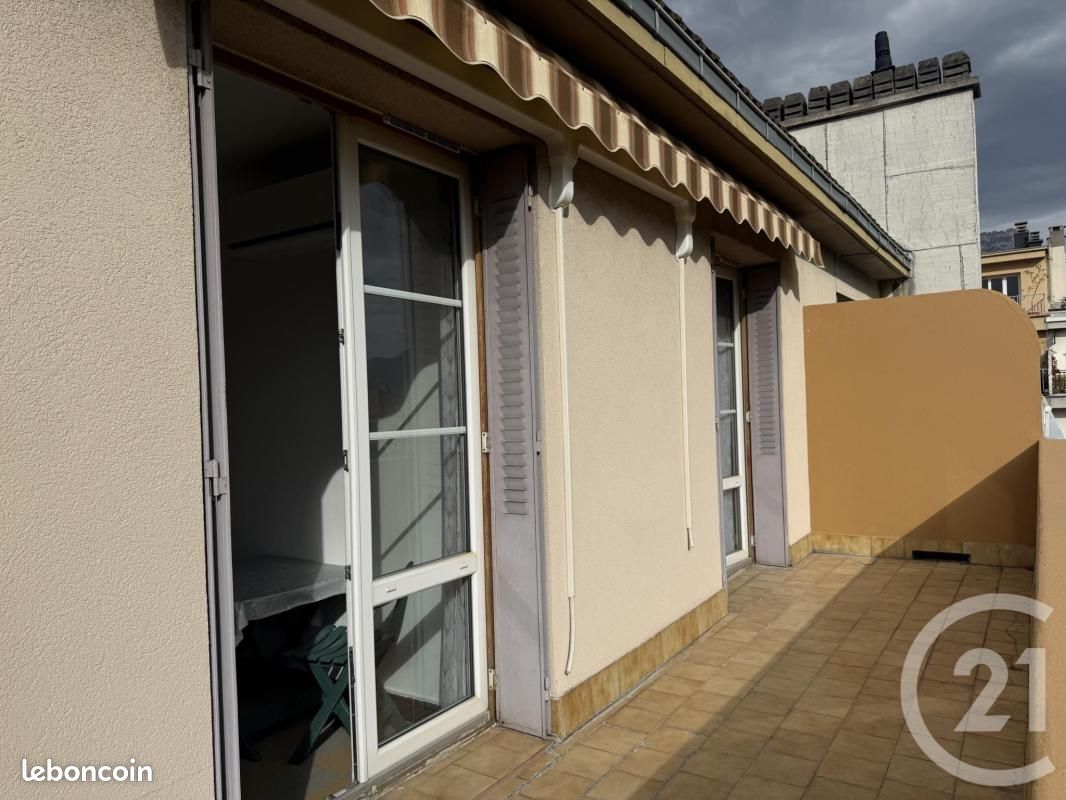 Appartement 1 pièce 34 m² · à Grenoble · 34 m² · 115 000 €