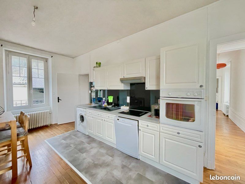Appartement 3 pièces 79 m² · à Remiremont · 79 m² · 115 000 €