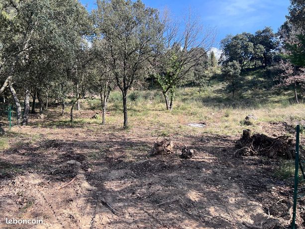 Terrain 2000 m² Lauris
