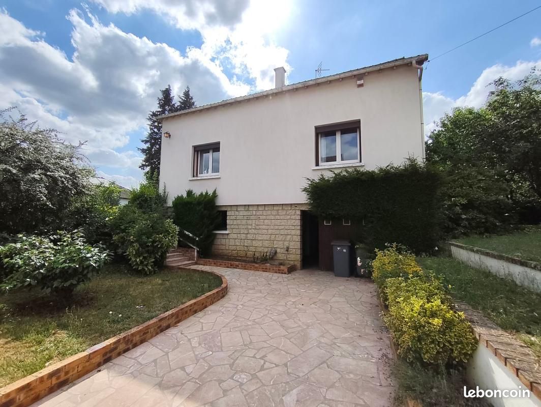 Maison 5 pièces 97 m² · à Savigny-le-Temple · 97 m² · 283 500 €