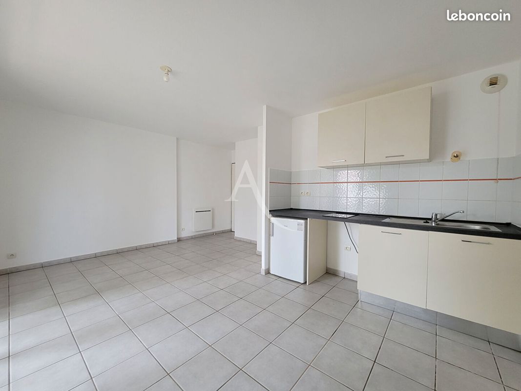 Appartement 1 pièce 31 m² · à Pau · 31 m² · 485 €
