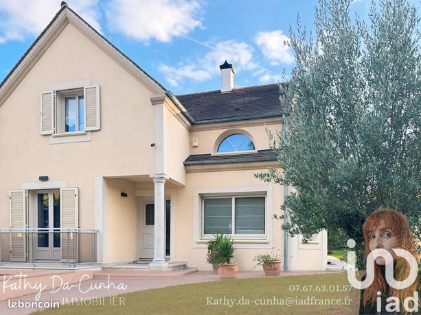 Propriété 6 pièces 162 m²