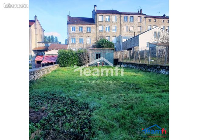 Terrain 300 m² Sainte-Sigolène
