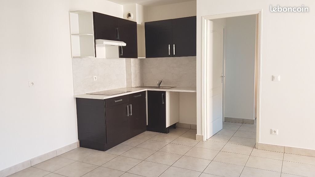 Appartement a louer melun - 2 pièce(s) - 40 m2 - Surfyn