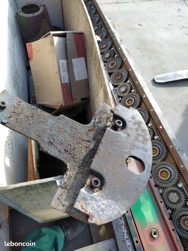 John Deere 331 (image 7)