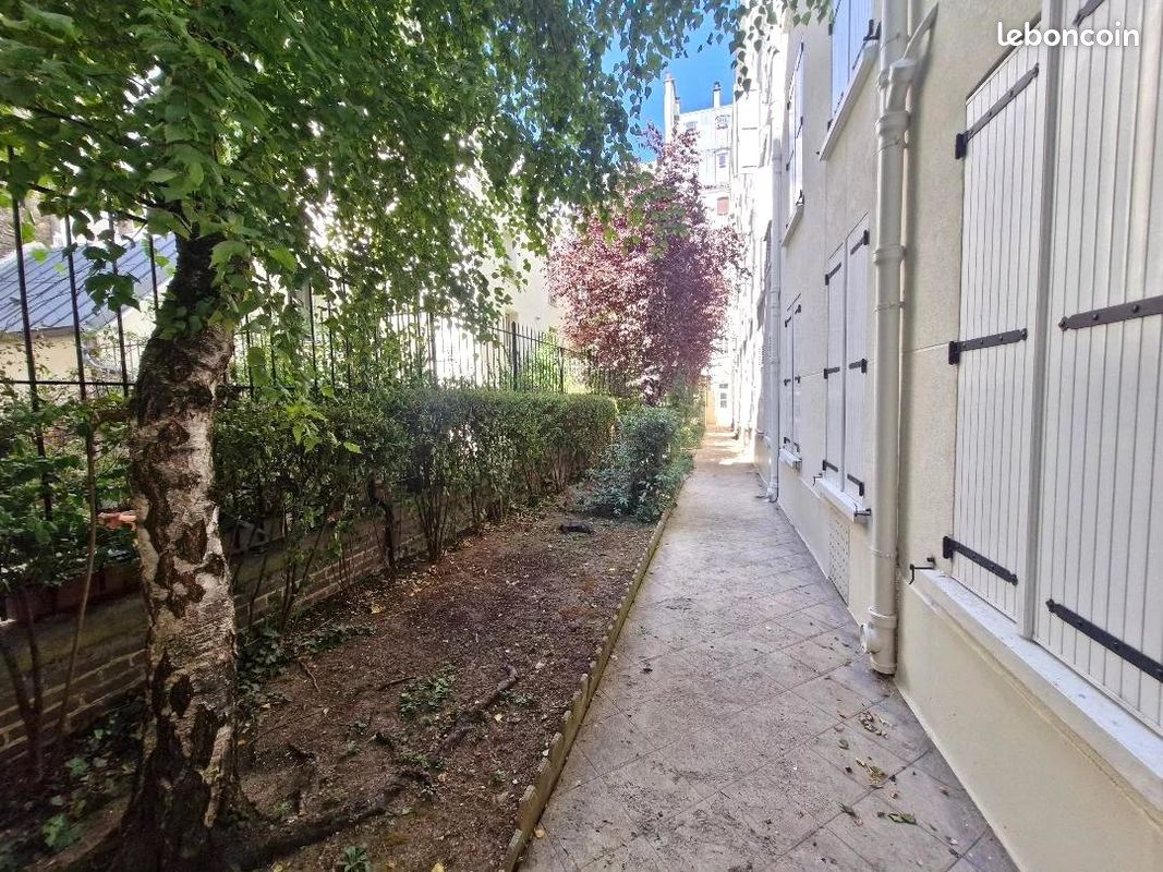 Appartement 2 pièces 23 m² · à Paris · 23 m² · 1 011 €