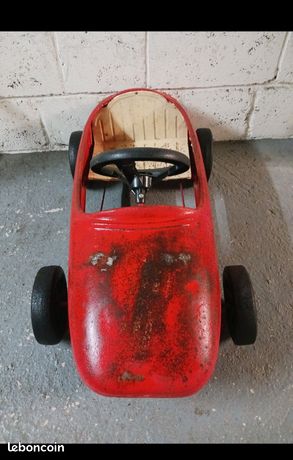 Voiture à Pédales Ferrari Morellet Guerineau 874 - Grand Pneu France